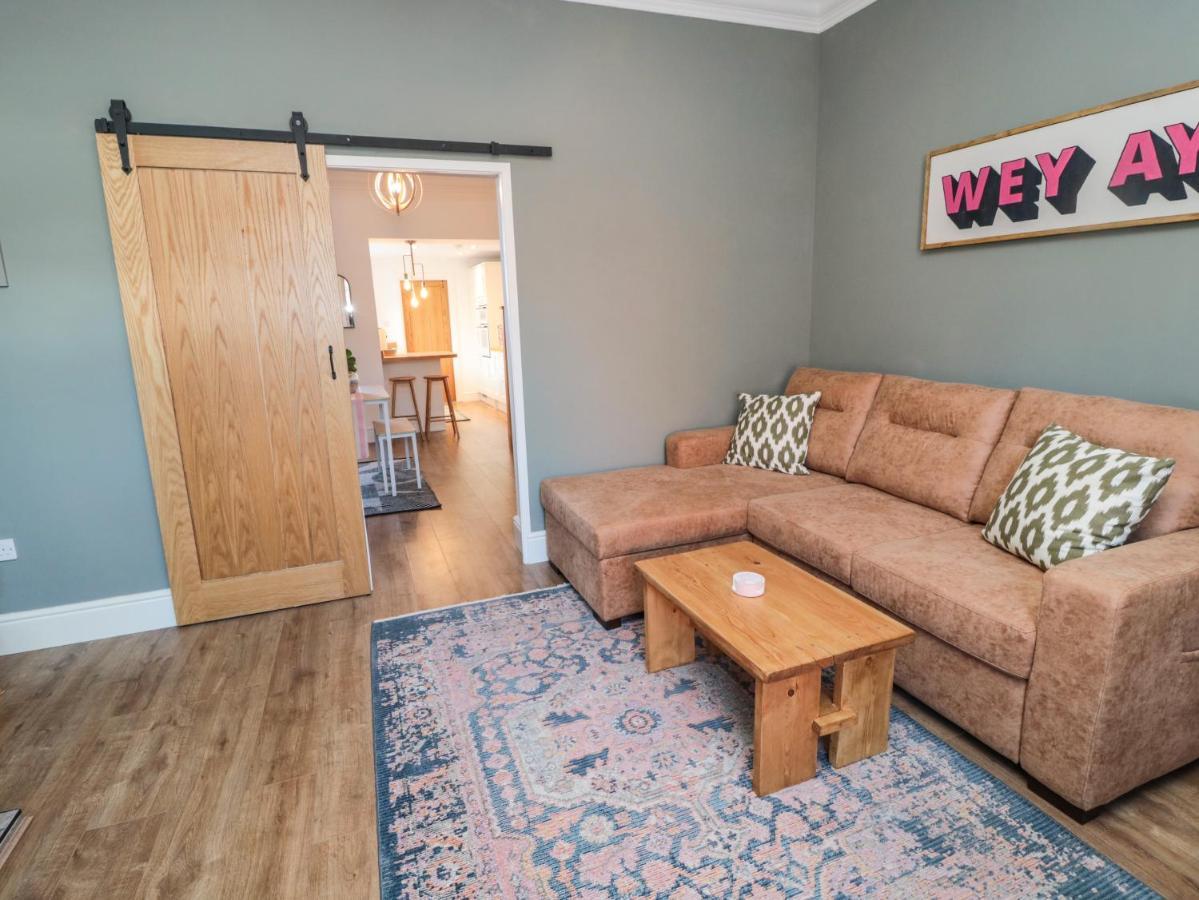 Cowrie Cottage North Shields Bagian luar foto